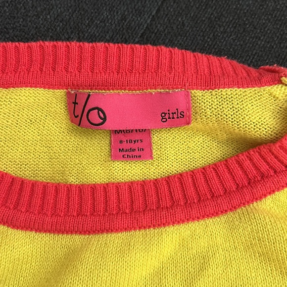 🐧 Adorable sweater 🦊 - Picture 3 of 3